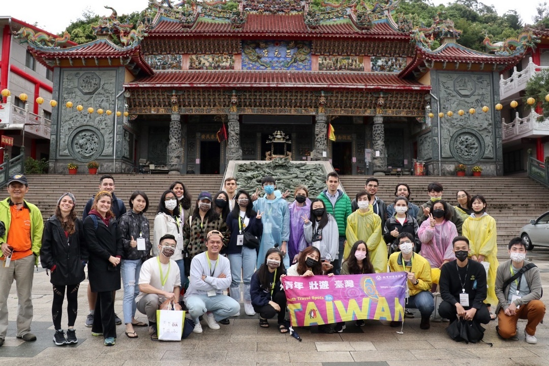 111年-青壯遊帶領台灣大學學生探索太平